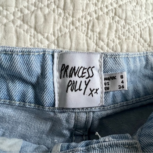 Princess Polly shorts, great condition, dm for more information! - Picture 3 of 3